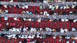 مجتمعي في رمضان: إفطار جماعي في 82 موقعاً بمشاركة أكثر من 300 ألف مواطنٍ ومقيم، وليالٍ رمضانية زارها نحو 35ألف، وبطولات رياضية شارك فيها 2215 لاعباً